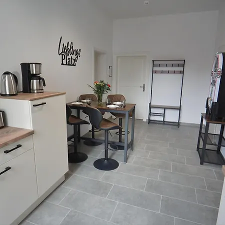 Hogulu - Stilvoll Und Zentral - 3-raum 1 * Brandenburg (Brandenburg an der Havel)